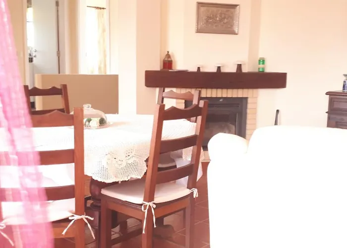 Villa Marina With Pool