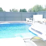Marina With Pool 阿尔布费拉